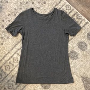 Lululemon love tee, gray, size 6, EUC